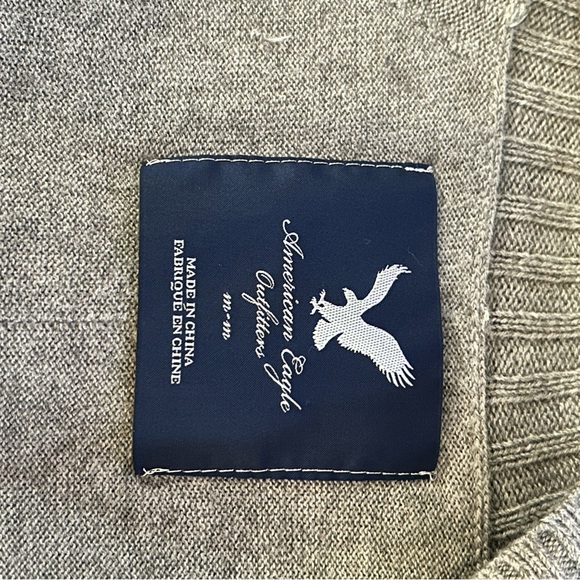 American Eagle Outfitters Sweater - So Soft - Grey Sweater - Size Medium - Picture 2 of 5